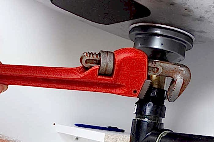 iletişim Tuvalet Lavabo Açma Usta Sıhhi Tesisatçı